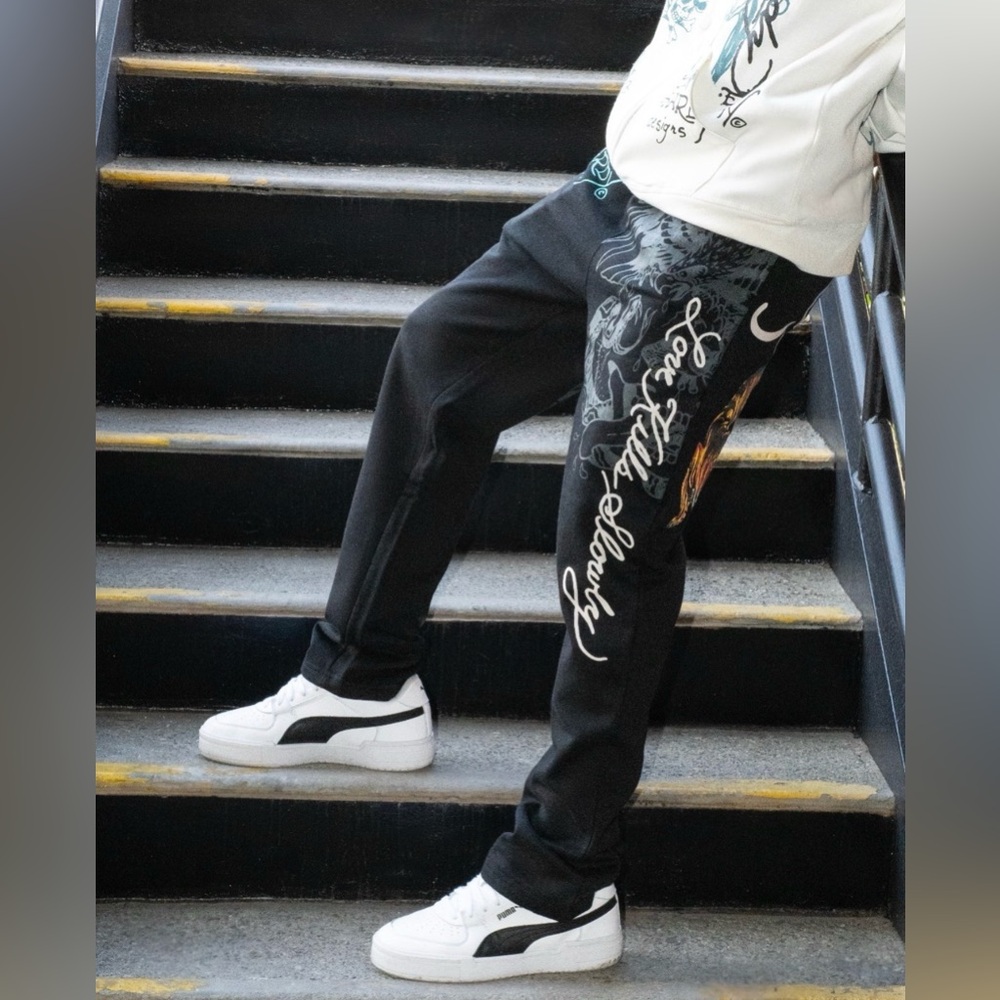 Ed Hardy Crawling Tigers Sweatpants in Black Size: XXL NWT - Picture 2 of 14